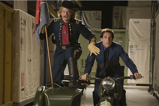 night_at_the_museum_2_battle_of_the_smithsonian_movie_image_bill_hader_becomes_gen__george_custer__and_ben_stiller.jpg